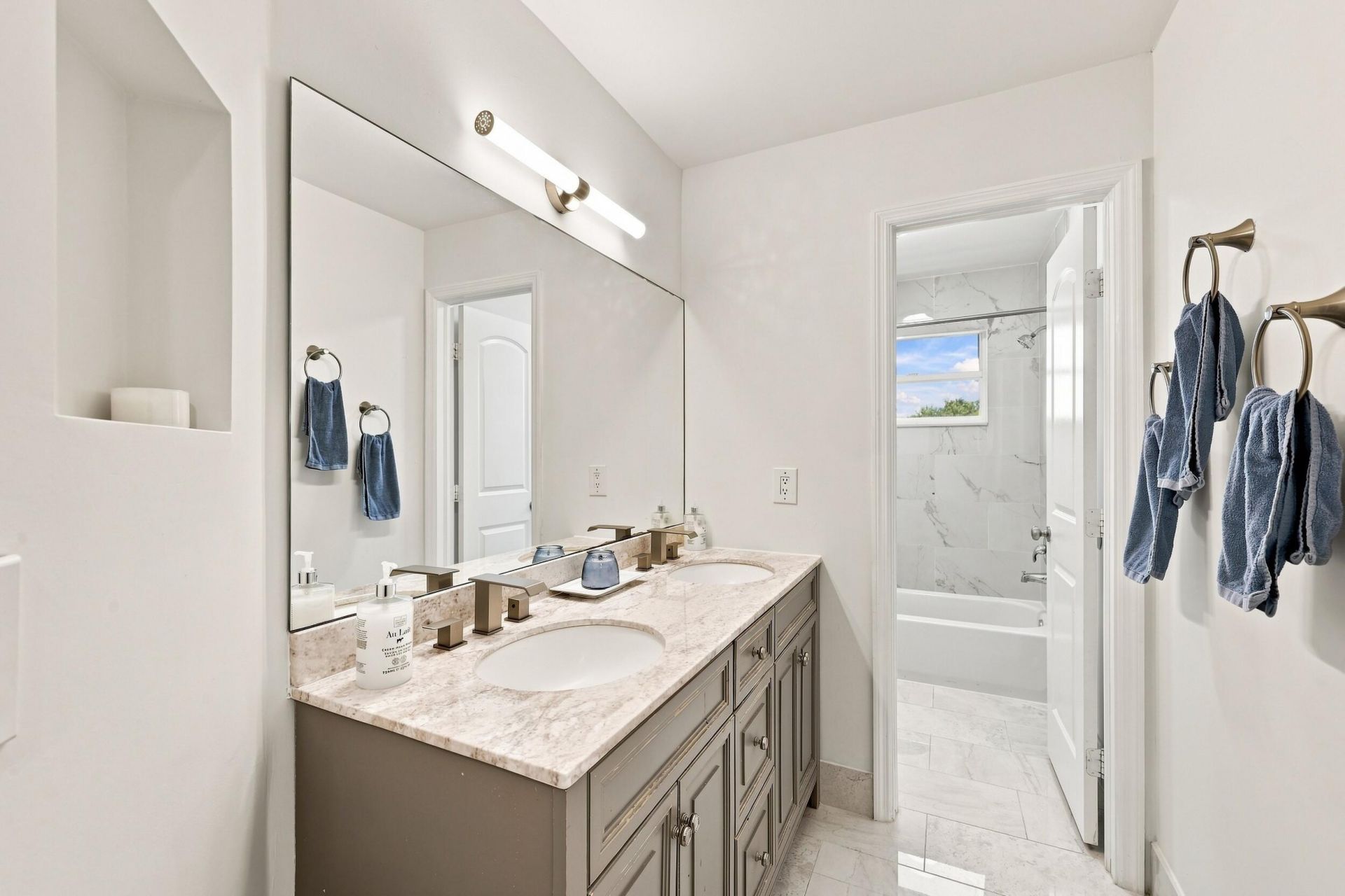 20369 Hacienda Court, Boca Raton, FL 33498 Photo