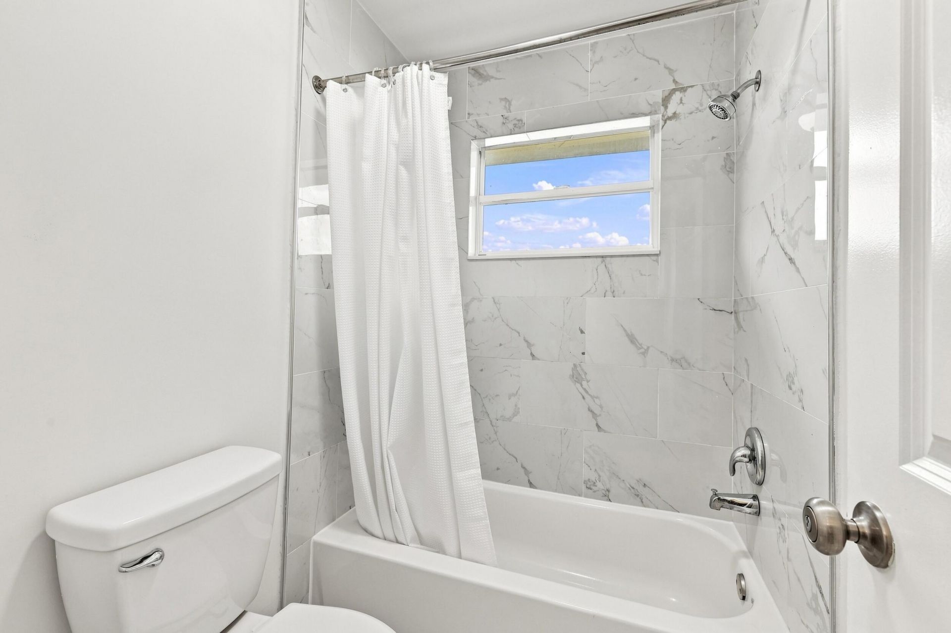 20369 Hacienda Court, Boca Raton, FL 33498 Photo