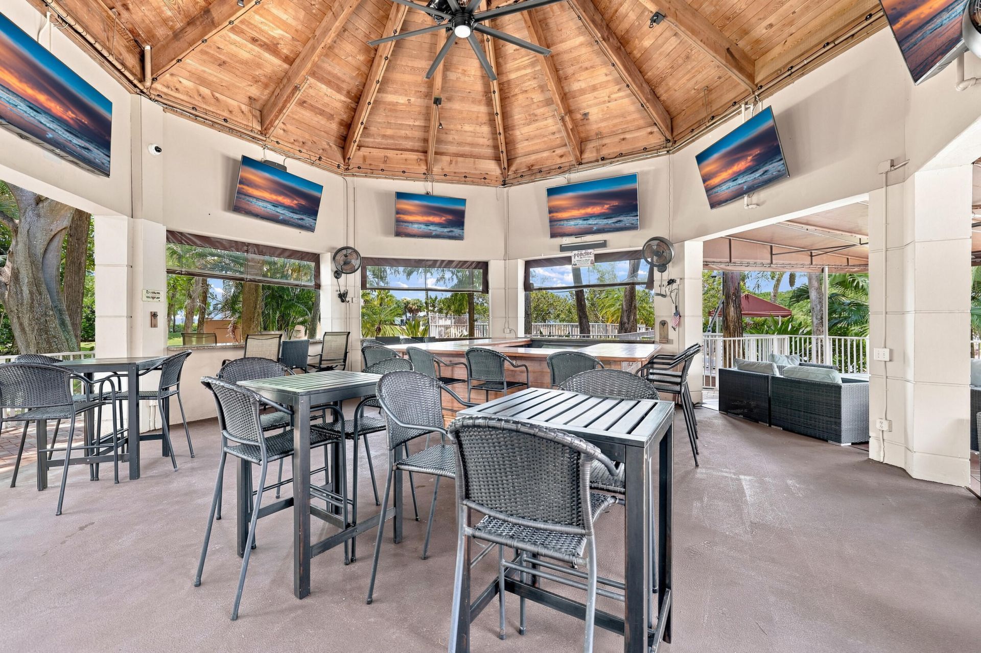 20369 Hacienda Court, Boca Raton, FL 33498 Photo