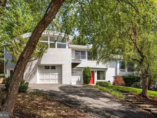 1435 WAGGAMAN CIRCLE, MCLEAN, VA 22101