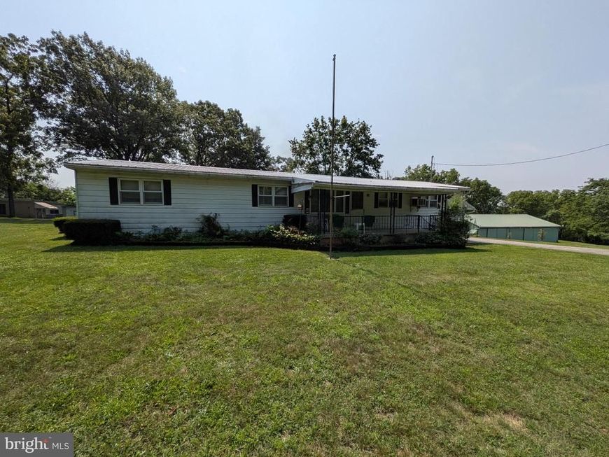 1287 W Springfield Road , Seven Valleys, PA 17360 Main Photo