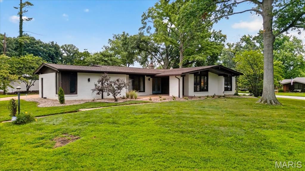 401 Andover Lane, Ballwin, MO 63011 Main Photo