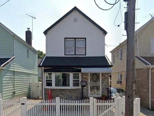 92-10 212th Place , Queens Village, NY 11428