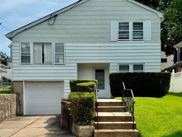 4139 248th Street, Little Neck, NY 11363