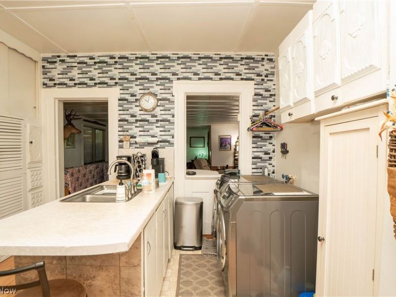 1125 Perry Drive NW, Canton, OH 44708 Photo 11