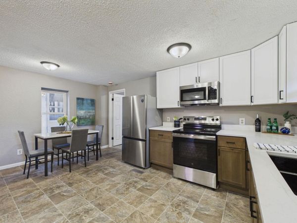 920 Farrington Street, Saint Paul, MN 55117