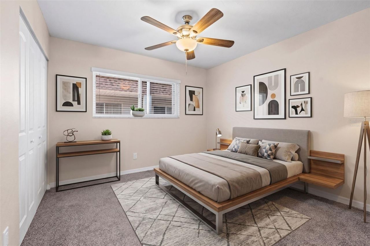 1310 Glen Oaks Drive E, Unit 383E, Sarasota, FL 34232 Photo
