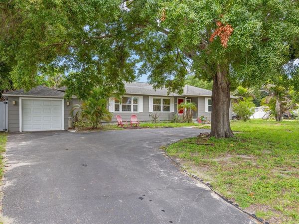 3822 W EUCLID AVENUE , TAMPA, FL 33629