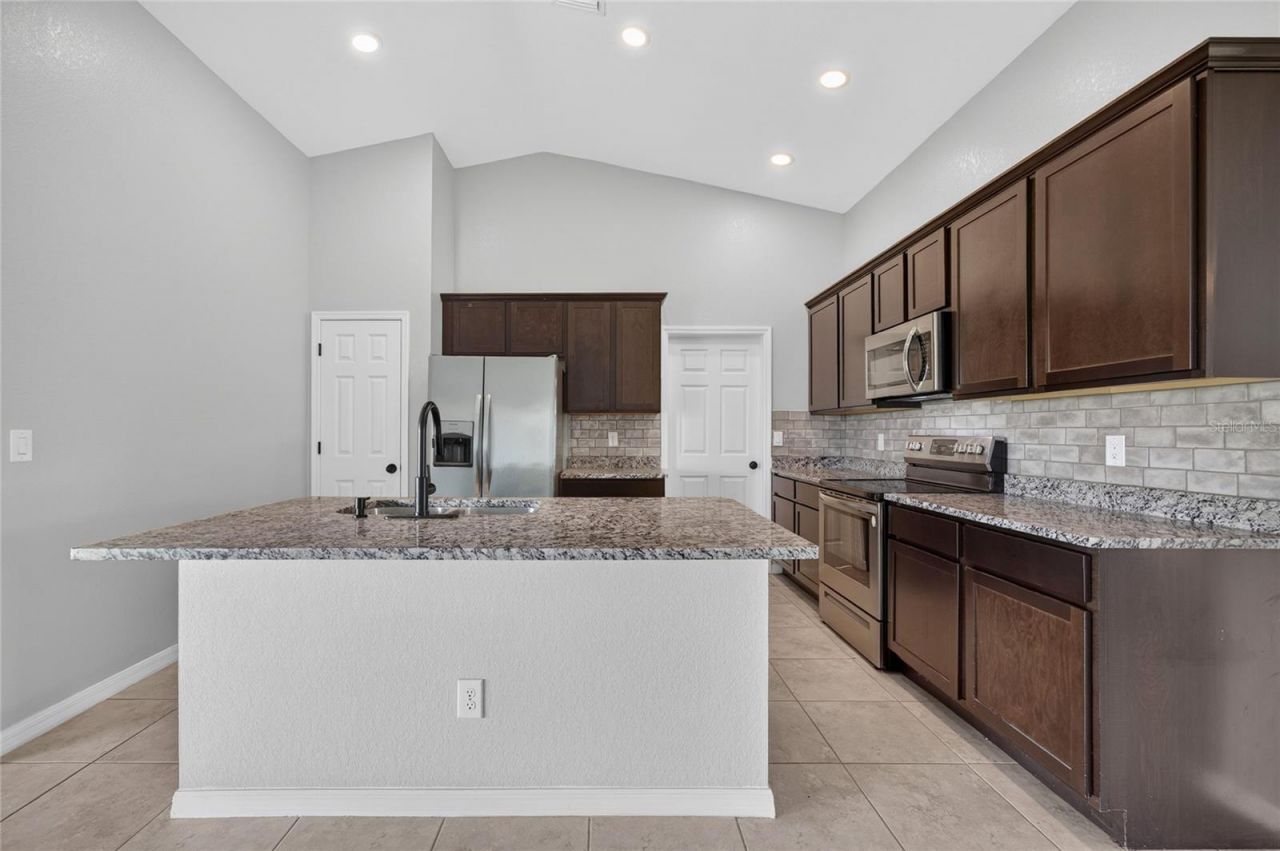4238 NW 34th Lane, Cape Coral, FL 33993 Photo