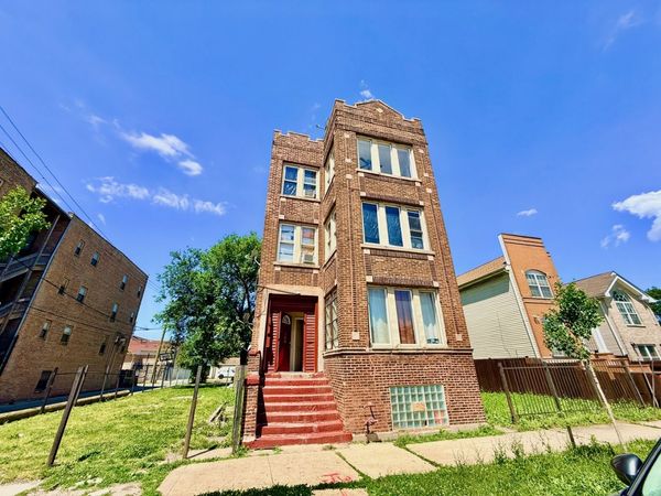 1140 S Keeler Avenue , Chicago, IL 60624