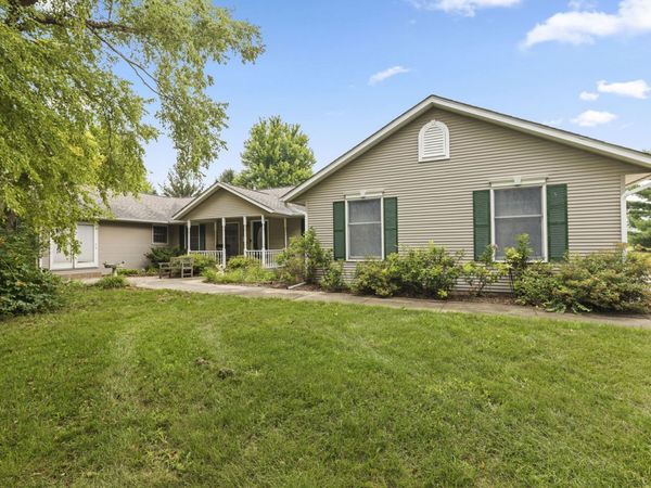 21810 Pleasant Grove Road , Marengo, IL 60152