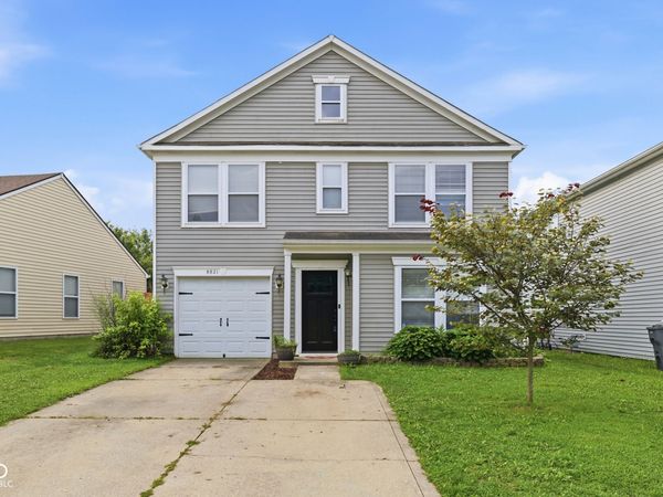 8821 Hosta Way , Camby, IN 46113