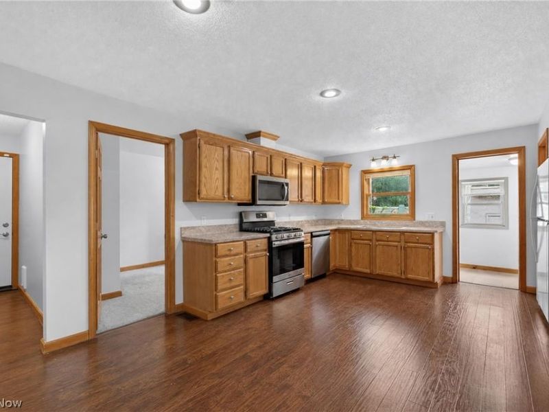 2157 Stahl Road , Akron, OH 44319 Photo 9