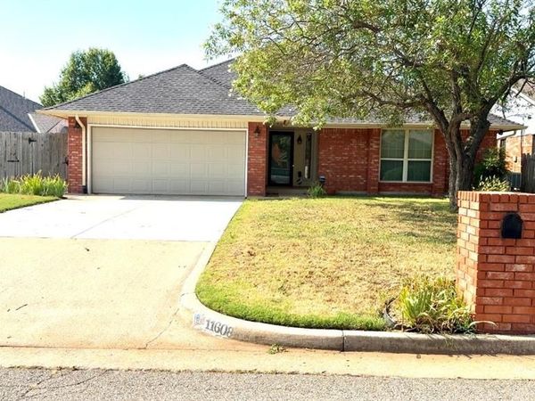11608 SW 3rd Street, Yukon, OK 73099