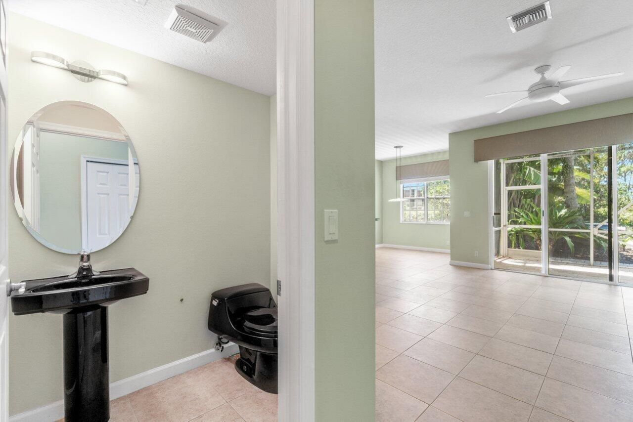 526 Commons Drive, Palm Beach Gardens, FL 33418 Photo