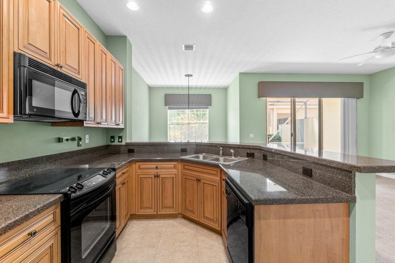 526 Commons Drive, Palm Beach Gardens, FL 33418 Photo
