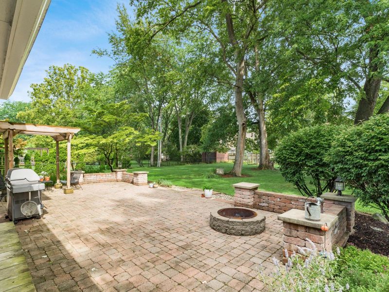 5568 Naiche Road, Columbus, OH 43213 Photo 36