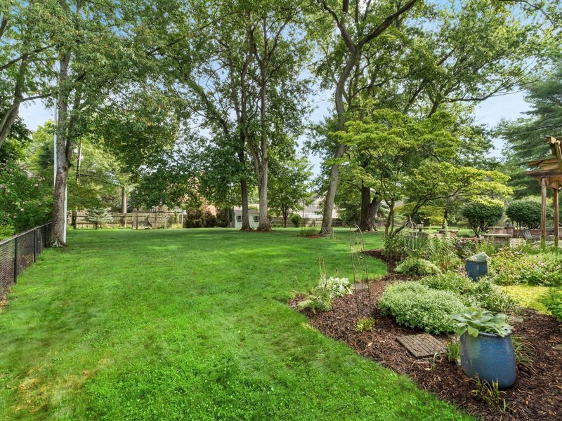 5568 Naiche Road, Columbus, OH 43213 Photo 40