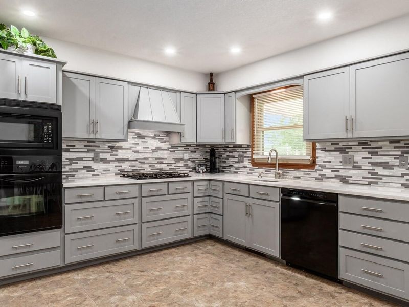 645 Lakeshore Drive W, Hebron, OH 43025 Photo 13