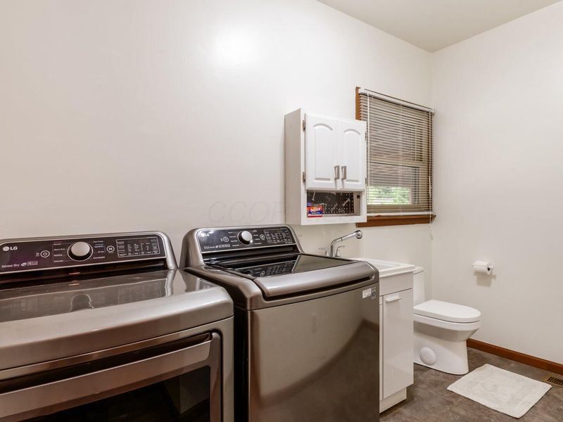 645 Lakeshore Drive W, Hebron, OH 43025 Photo 26