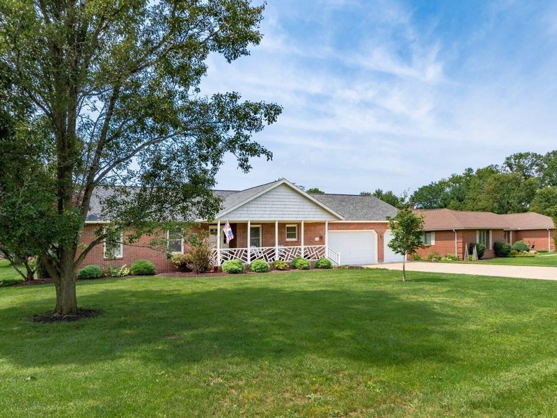 645 Lakeshore Drive W, Hebron, OH 43025 Photo 4