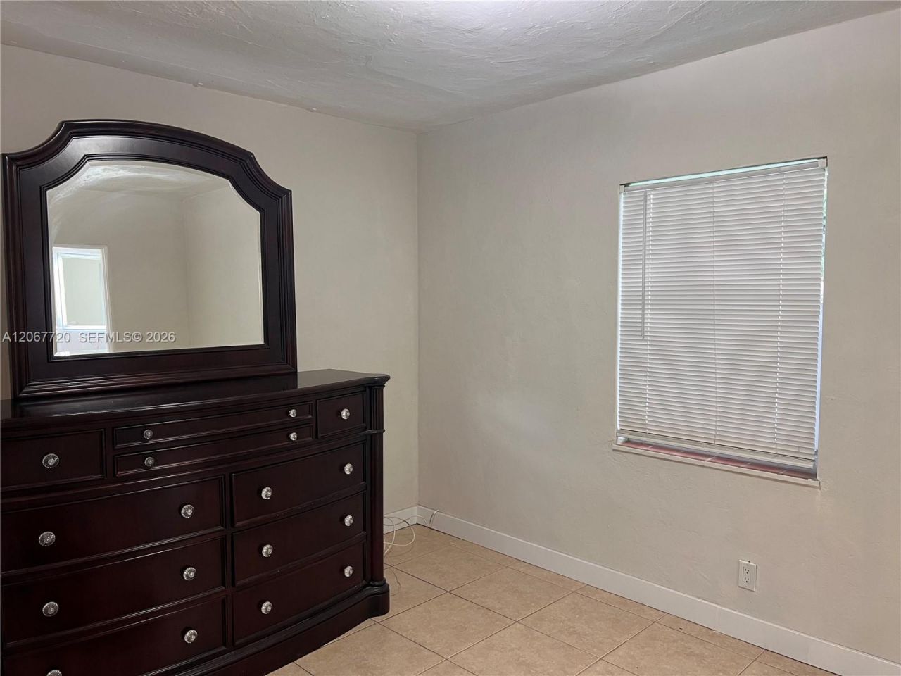 1318 NW 34th St, Miami, FL 33142 Photo