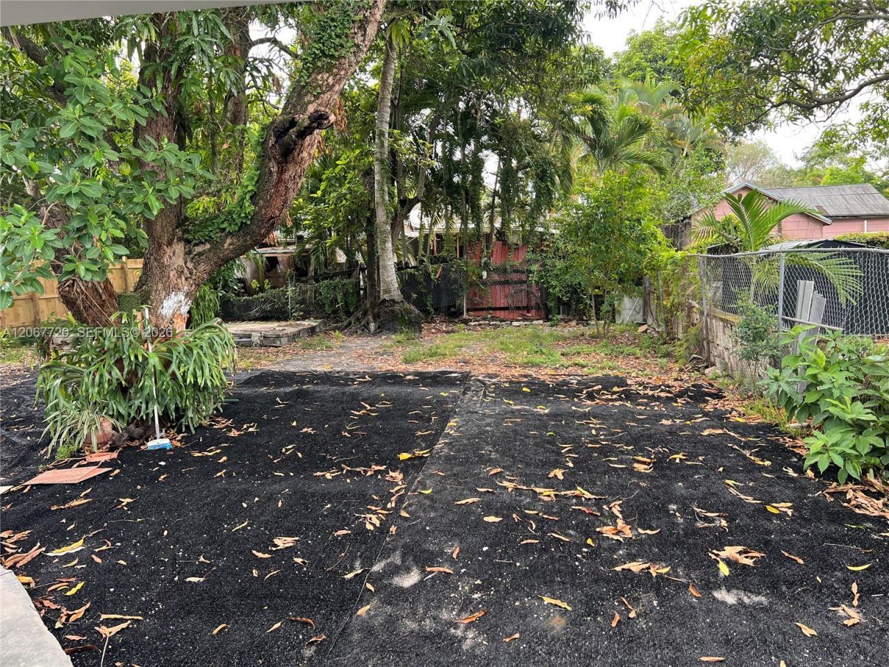 1318 NW 34th St, Miami, FL 33142 Photo
