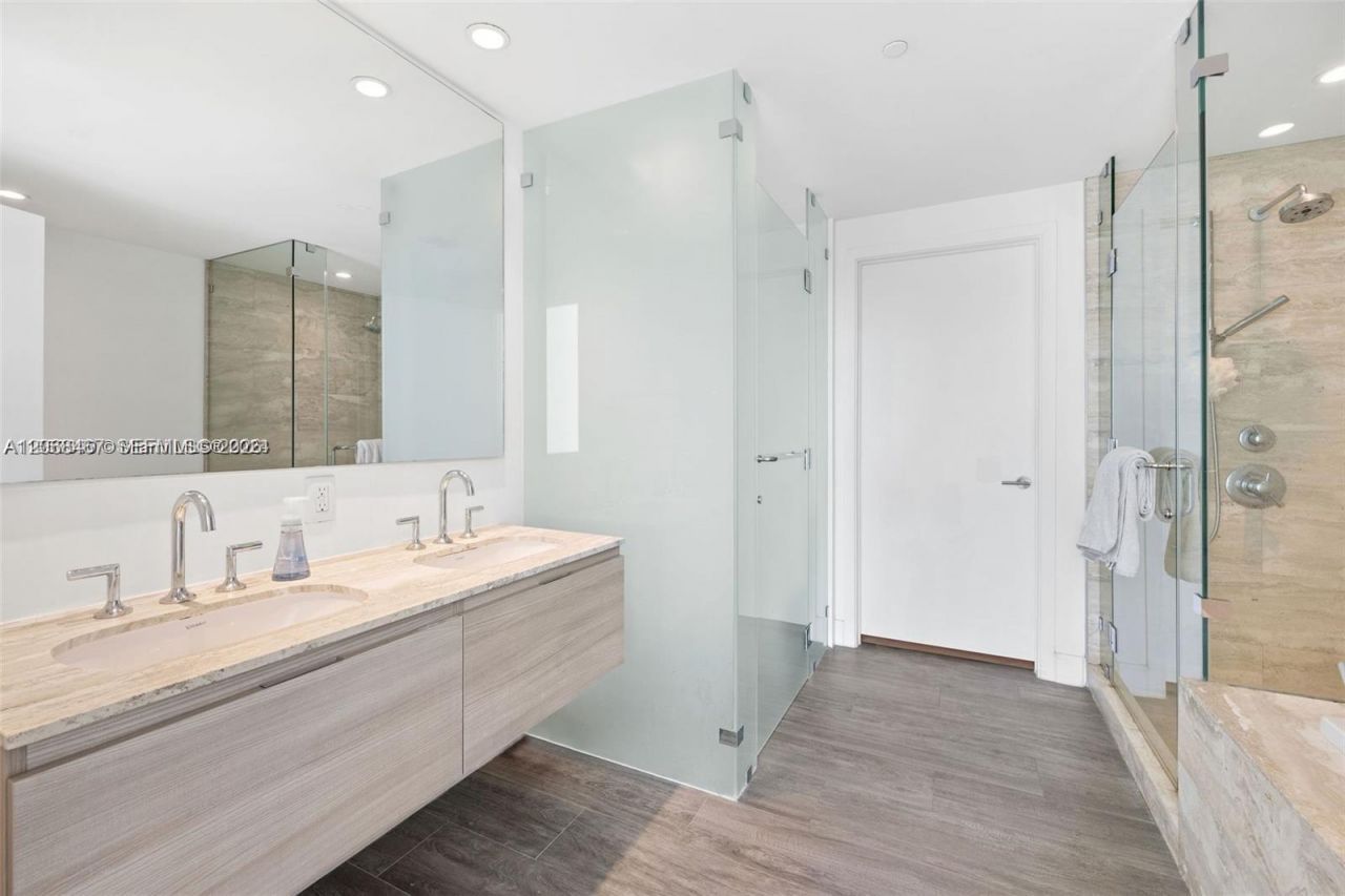 2900 NE 7th Ave , Unit 809, Miami, FL 33137 Photo