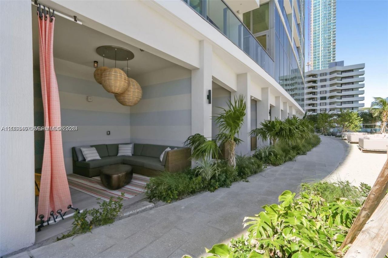 2900 NE 7th Ave , Unit 809, Miami, FL 33137 Photo