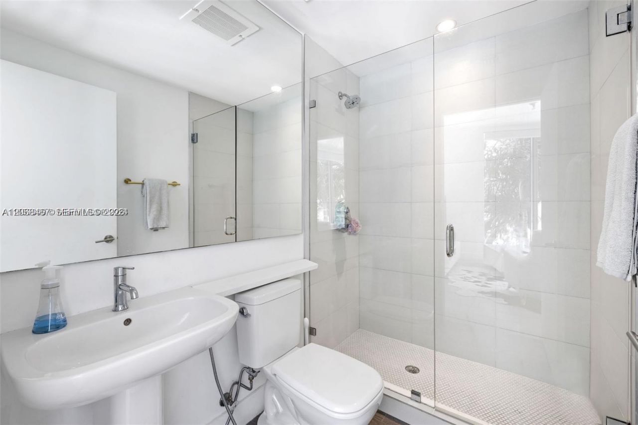 2900 NE 7th Ave , Unit 809, Miami, FL 33137 Photo