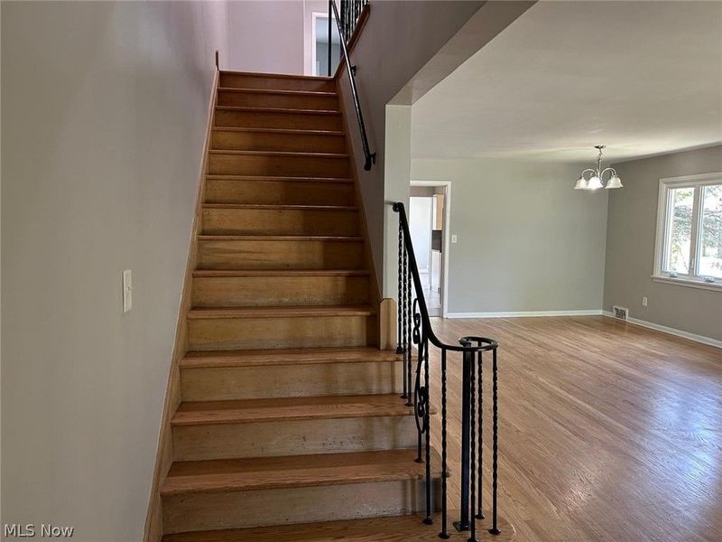 17914 Chagrin Boulevard , Shaker Heights, OH 44122 Photo 11