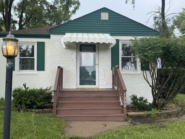 1000 W Home Avenue , Hobart, IN 46342