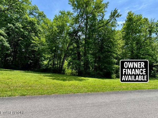Brownlow Drive, Rockwood, TN 37854