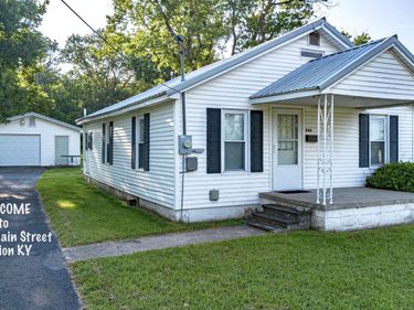 848 S Main Street, Marion, KY 42064