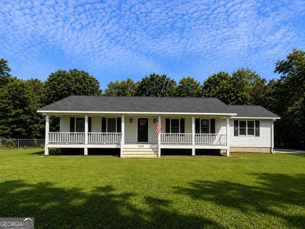 1469 Main Street, Comer, GA 30629