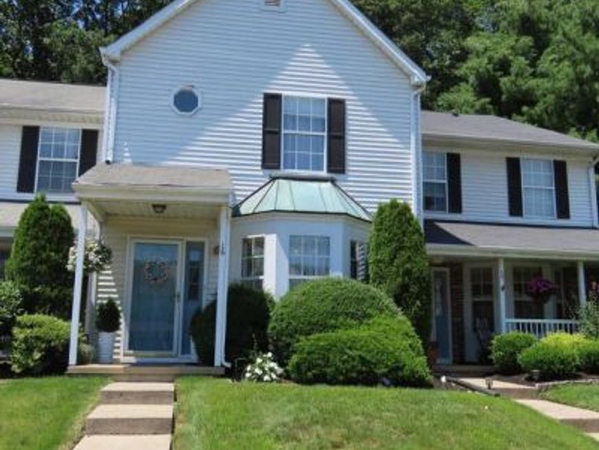 16 Fair Oaks Court , Newtown, PA 18940 Main Photo