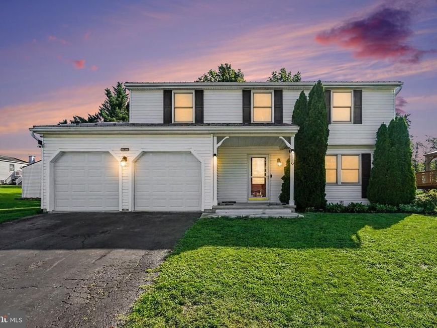 5572 Banbridge Drive, Harrisburg, PA 17112 Main Photo