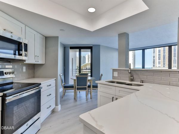 1 Oceans West Boulevard, Unit 3A3, Daytona Beach Shores, FL 32118