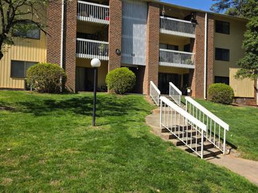 1114 Schaub Drive, Unit I, Raleigh, NC 27606