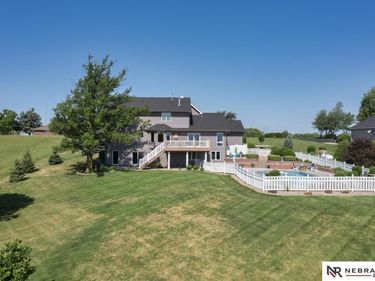 14107 W Sandhill Road, Louisville, NE 68037