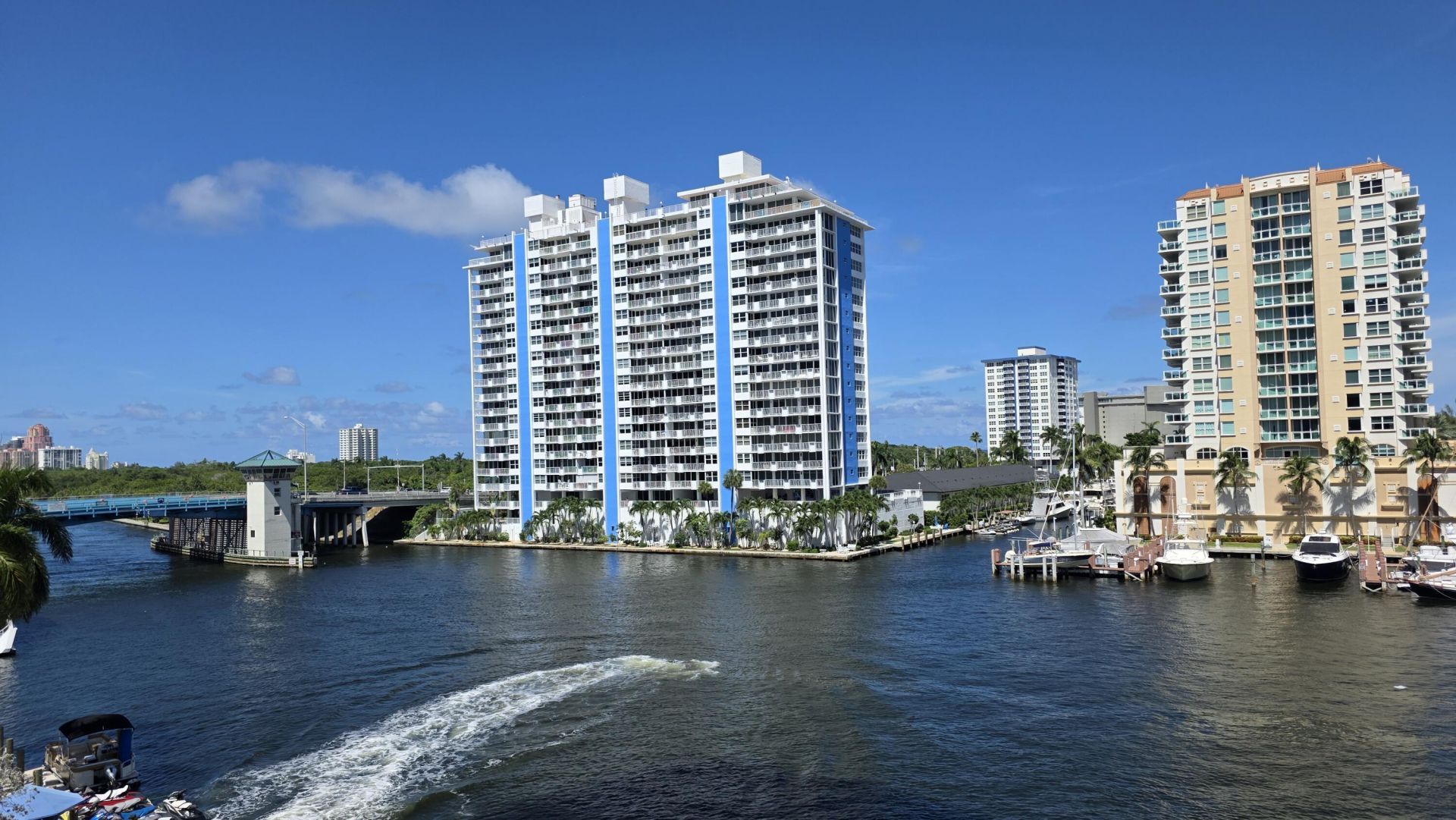 936 Intracoastal Drive, Unit 5B, Fort Lauderdale, FL 33304 Photo