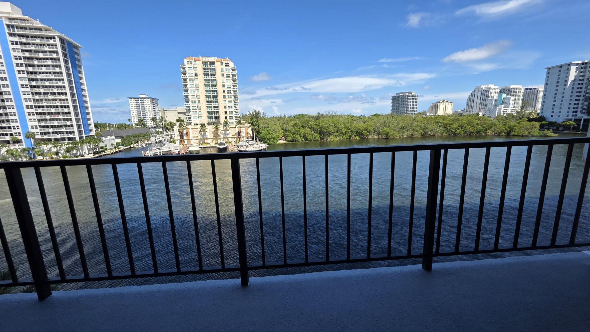936 Intracoastal Drive, Unit 5B, Fort Lauderdale, FL 33304 Photo