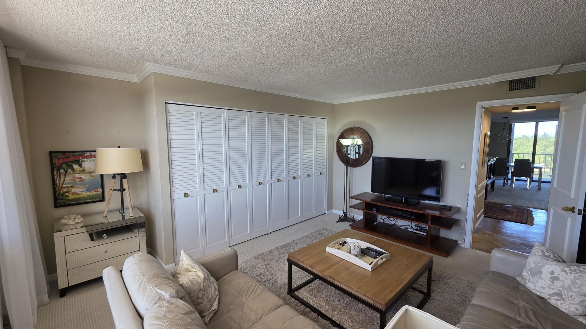 936 Intracoastal Drive, Unit 5B, Fort Lauderdale, FL 33304 Photo