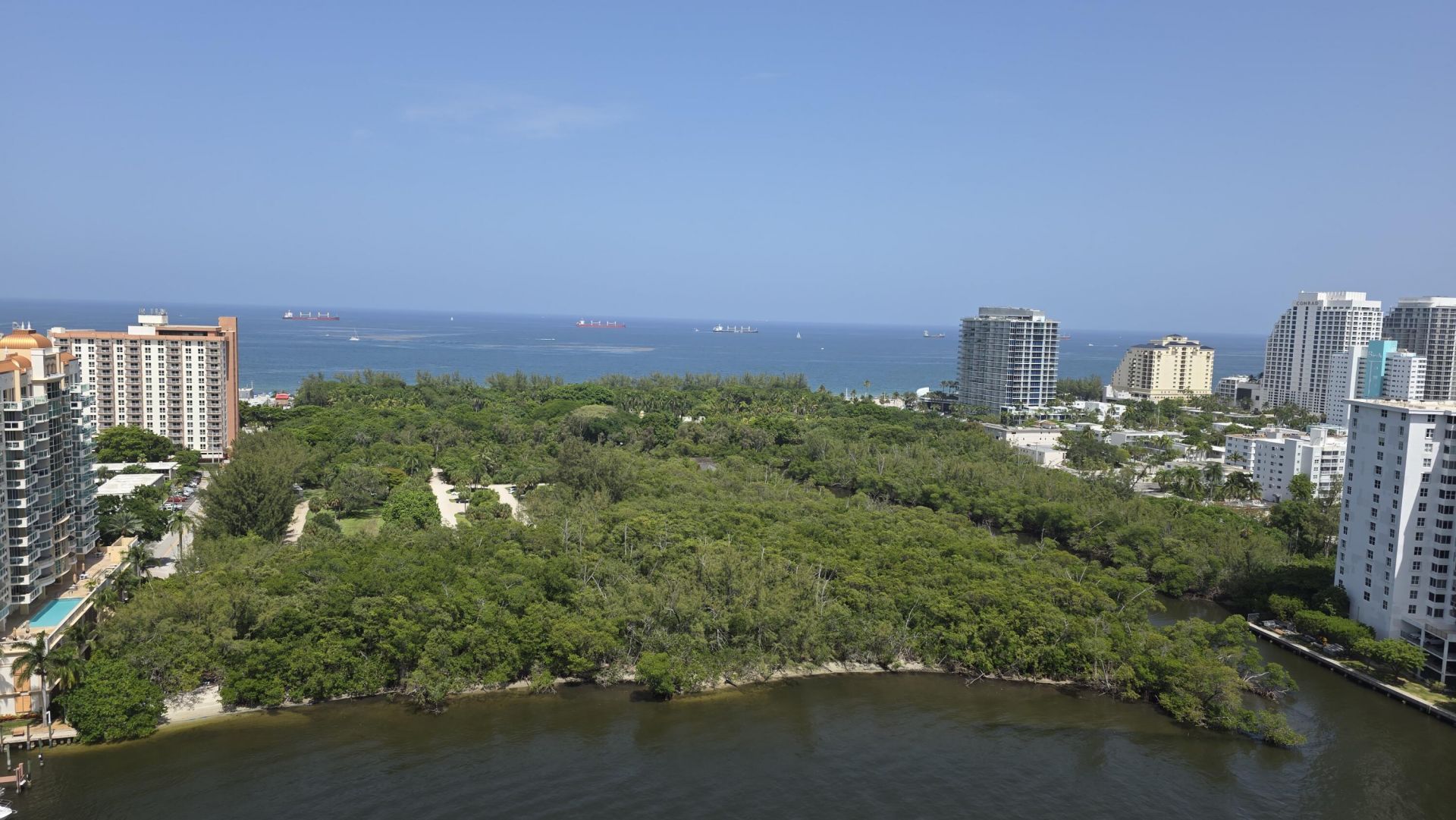 936 Intracoastal Drive, Unit 5B, Fort Lauderdale, FL 33304 Photo