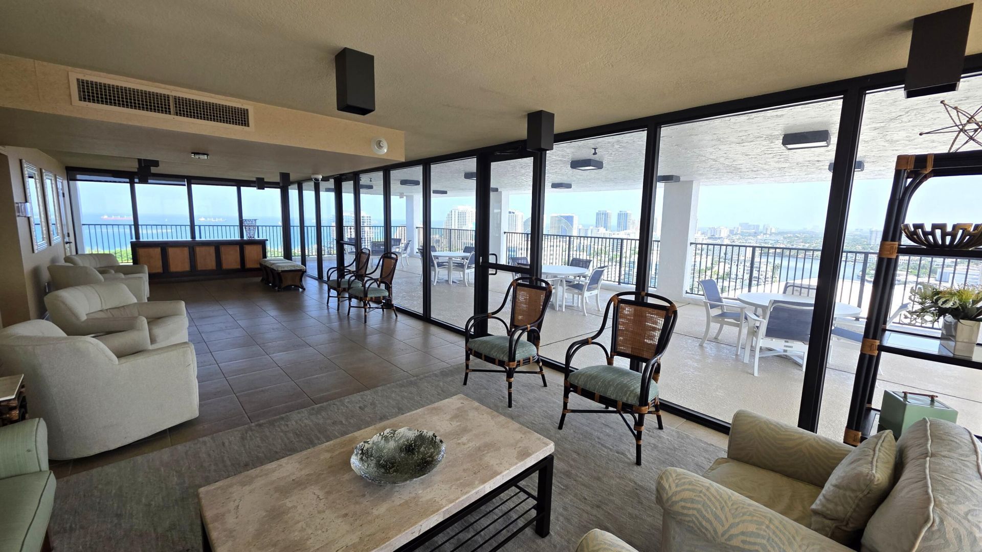 936 Intracoastal Drive, Unit 5B, Fort Lauderdale, FL 33304 Photo