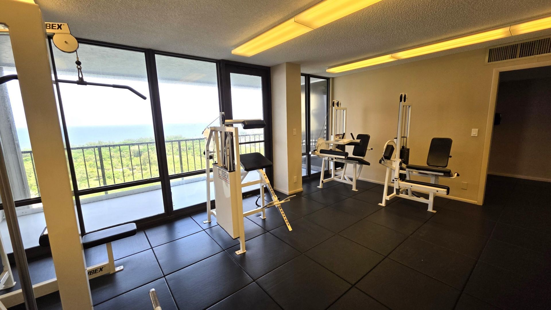 936 Intracoastal Drive, Unit 5B, Fort Lauderdale, FL 33304 Photo