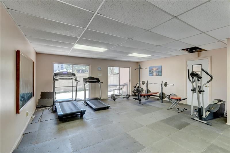 1967 S Ocean Boulevard, Unit 215-C, Lauderdale by the Sea, FL 33062 Photo
