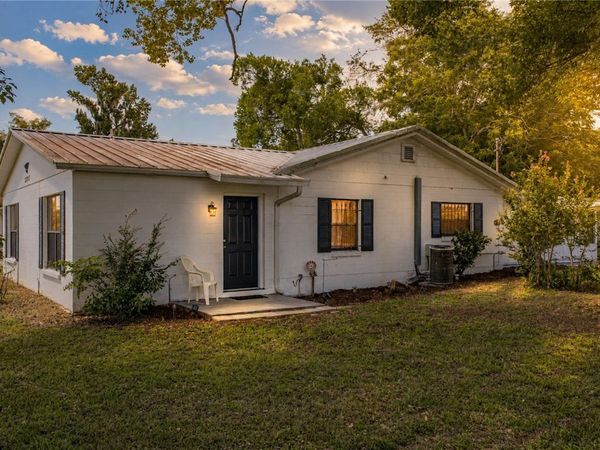 5207 10TH STREET , ZEPHYRHILLS, FL 33542