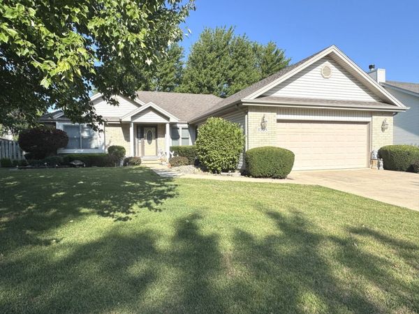 1559 Jennifer Drive, Bourbonnais, IL 60914