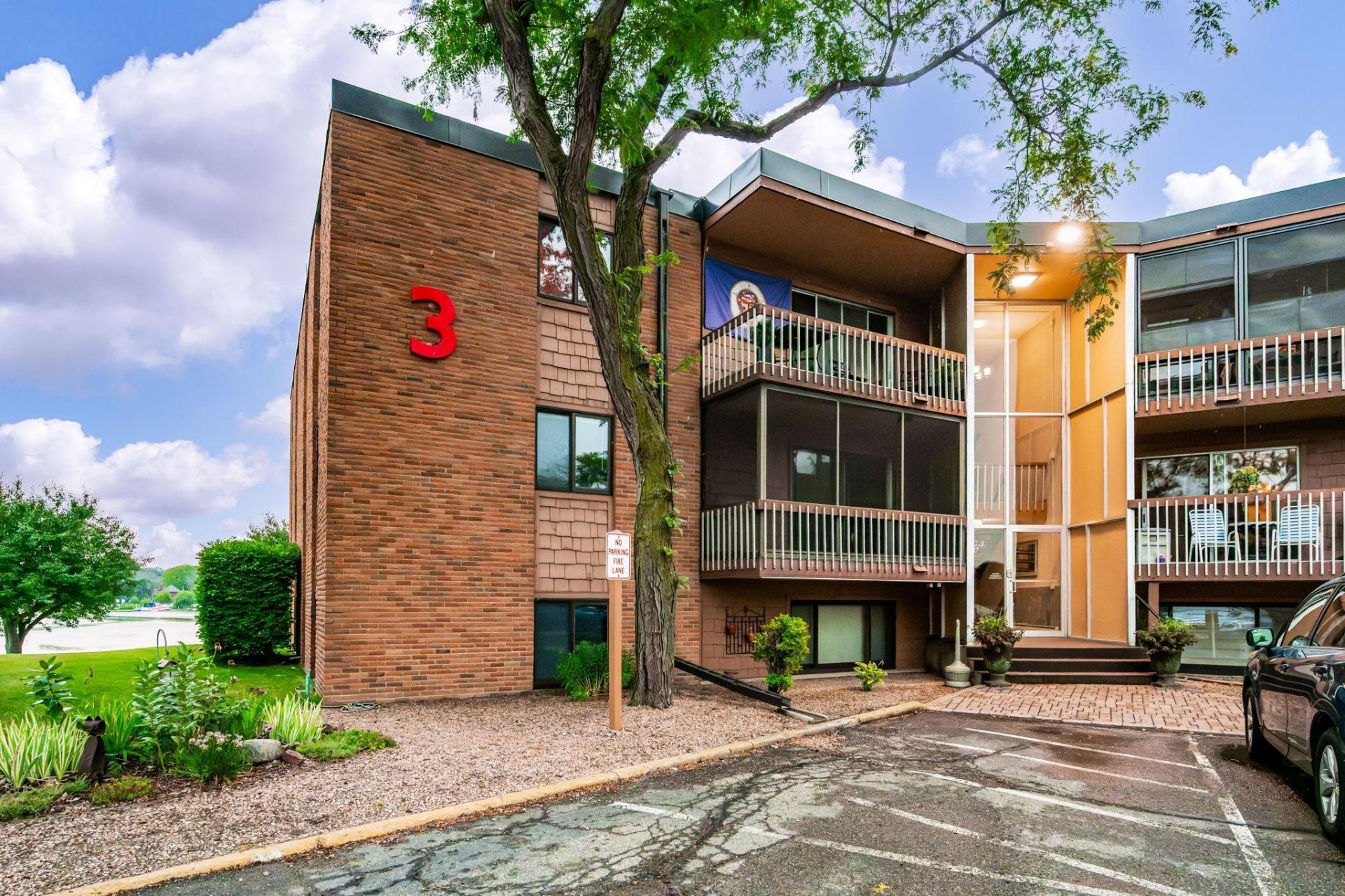 5400 Three Points Boulevard, Unit 326, Mound, MN 55364 Main Photo